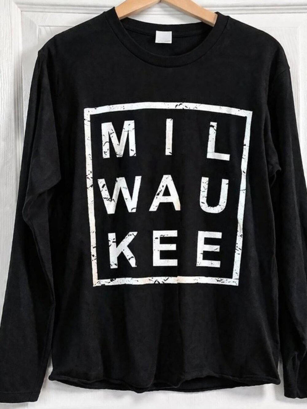 Milwaukee | Black Long Sleeve Graphic T Shirt for Men | Sz L